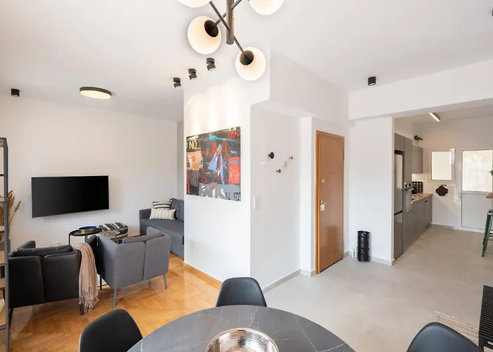 Athens 2Br-Magic Terrace Delight